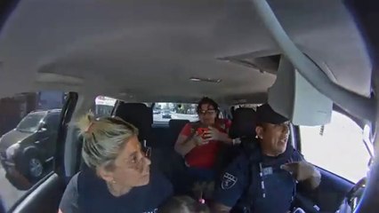 Oficial de policía argentina salvó a una beba al reanimarla con RCP