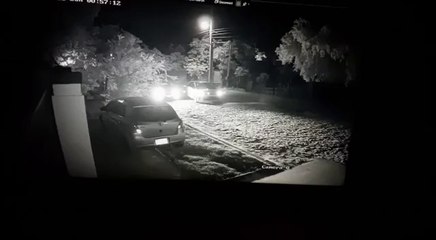 Limpio: logra escaparse de intento de asalto y su vehículo recibe tres impactos de bala