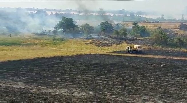 Incendio De Pastizales En Inmediaciones De La Eby
