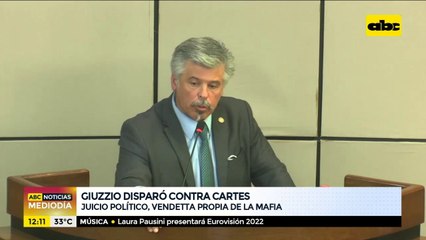Ministro Giuzzio disparó contra Horacio Cartes
