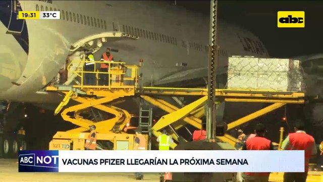 Vacunas Pfizer llegarían la próxima semana