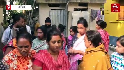 পঞ্চায়েত সদস্যের আত্মীয়ের বাড়ির সামনে উদ্ধার সদ্যোজাত, সারারাত পাহারায় পথকুকুররা