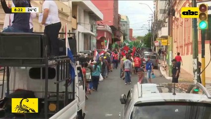 Campesinos ya se movilizan en el microcentro de Asunción