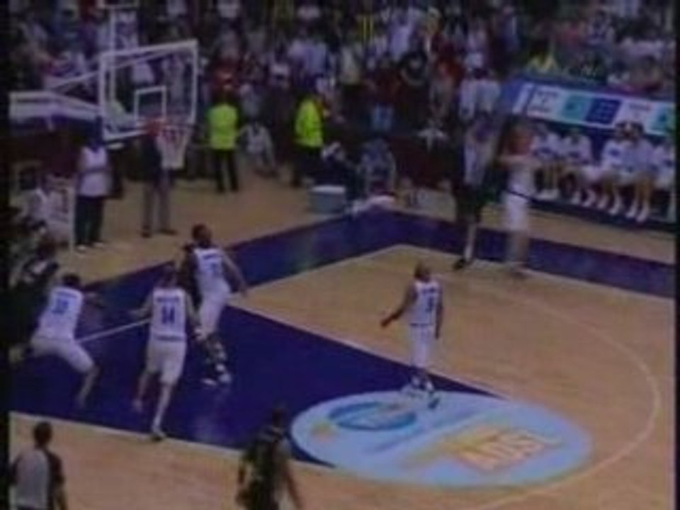 VTR TELEKOM-BJK COLA TURKA BASKET