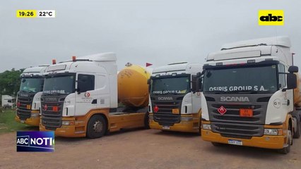 Video: retención de camiones de gas licuado en Argentina