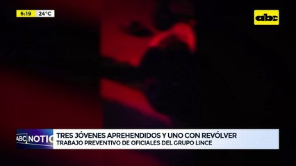 Video: Tres jóvenes aprehendidos y uno con revólver