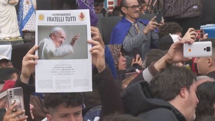 Curas Contra Expresiones De Milei