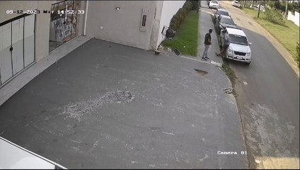 Luque: enfrentó a dos tortoleros y evitó robo de pertenencias