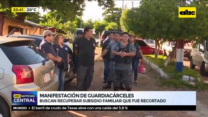 Movilización de guardiacárceles frente a Tacumbú