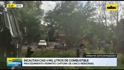 Incautan casi 4 mil litros de combustible