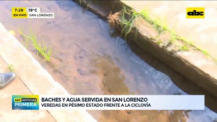 San Lorenzo: Veredas en pésimo estado frente a la Ciclovia