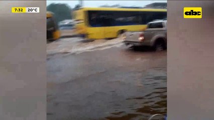 Zona del “metrobús: inundación es constante con cada lluvia