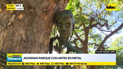 Adornan parque con esculturas metálicas