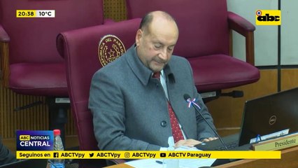 Óscar Salomón defendió ley que despenaliza “olvidos” en DD.JJ