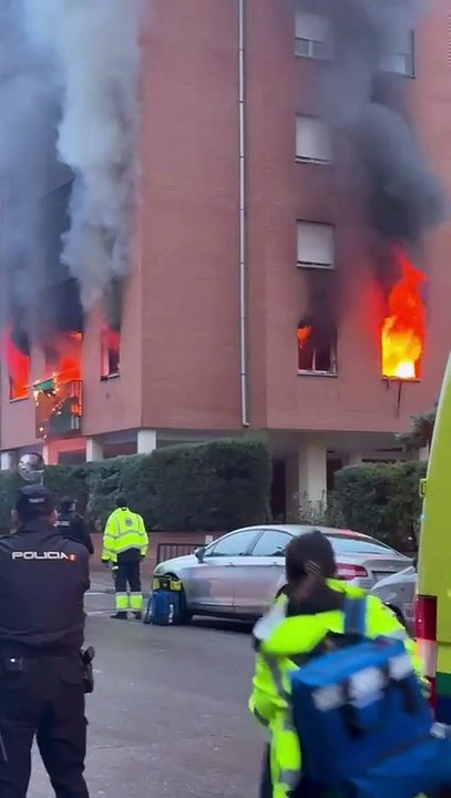Incendio en un bloque de Ronda de Buenavista