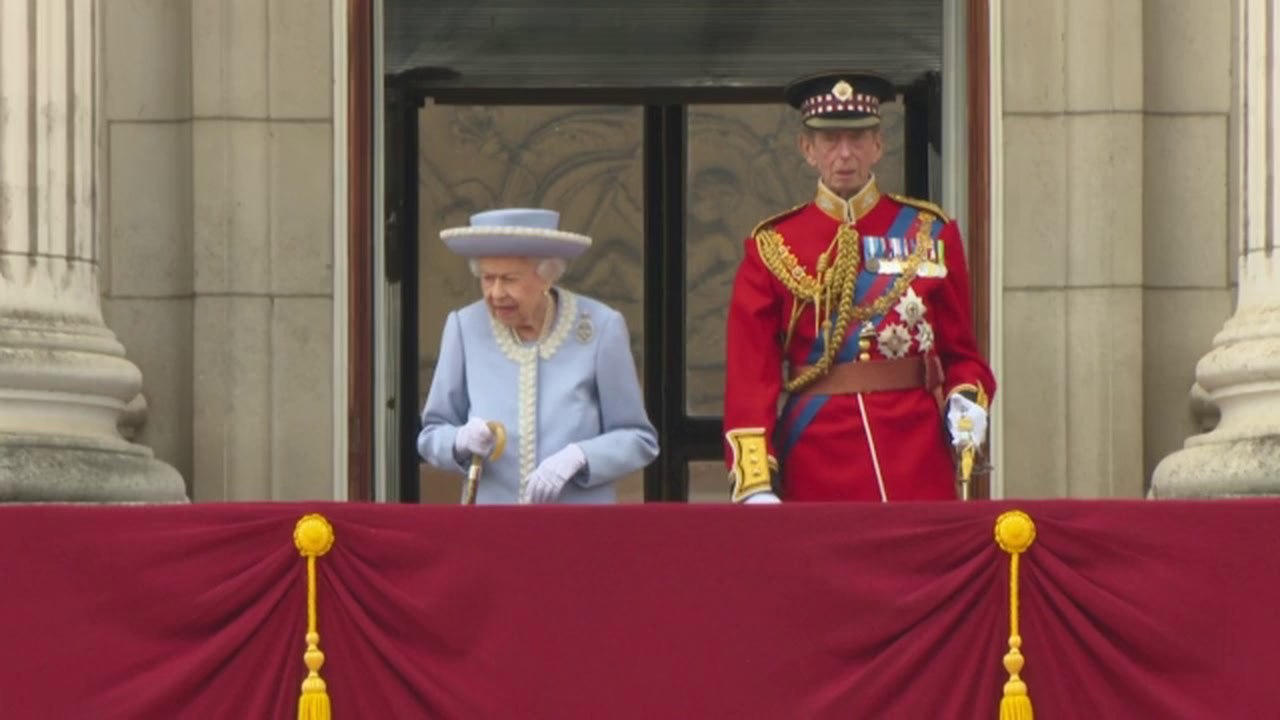 Reina Isabel Aclamada