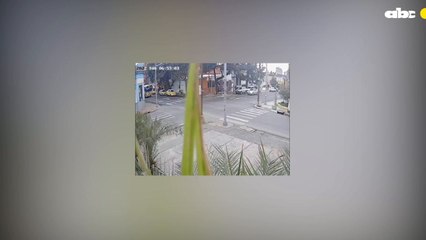 Circuito cerrado que muestra el momento del accidente en el centro