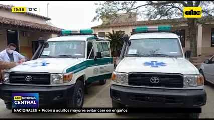 Cinco meses después entregan ambulancias que habían sido donadas