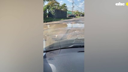 Esposa de Ale Silva denunció calles en mal estado y pedido de coima