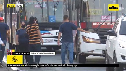 Paro de transporte sigue vigente