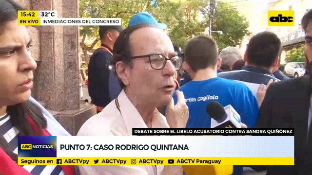Manifestantes denuncian bloqueo policial