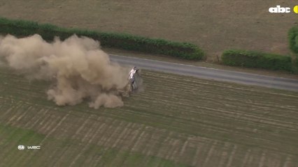 El impactante vuelco de Kalle Rovanperä en el rally de Ypres