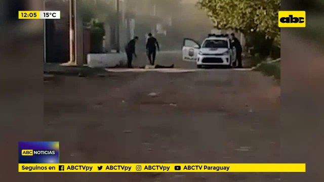 Hombre muere en manos de policías