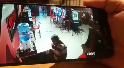 Video: asalta local de juegos de azar, pero fue atrapado por la Policía