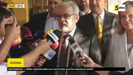 Diplomático de EE.UU se reunió con parlamentarios
