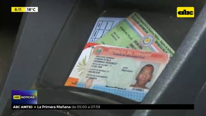 Abandonaron vehículo robado para un asalto