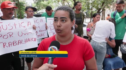 Busca por Justiça: Família e Amigos de Jovem Atropelado fazem Manifestação em Delegacia de Boa Viagem