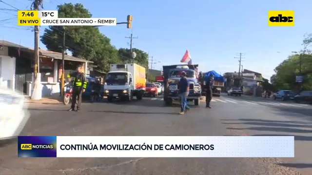 Continúa movilización de camioneros