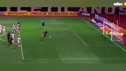Los remates de penal que Jean Paulo si pudo convertir