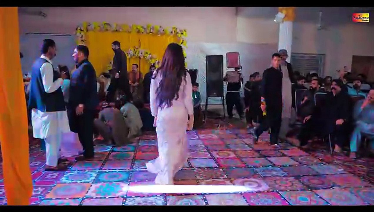 Kalay Cholay _ Talash Jaan _ New Dance Performance _ Shaheen Studio