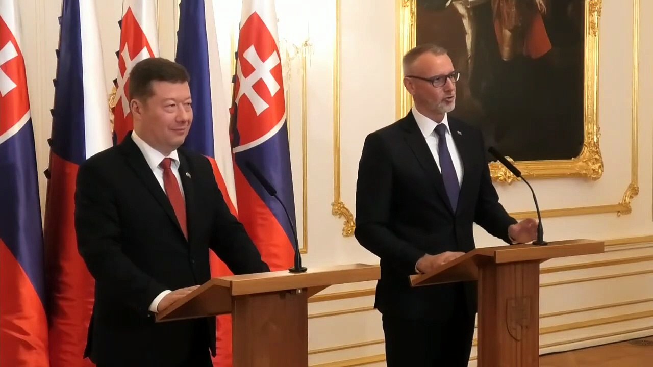 ZÁZNAM: Raši: Návšteva Okamuru na Slovensku je reštartom česko-slovenských vzťahov