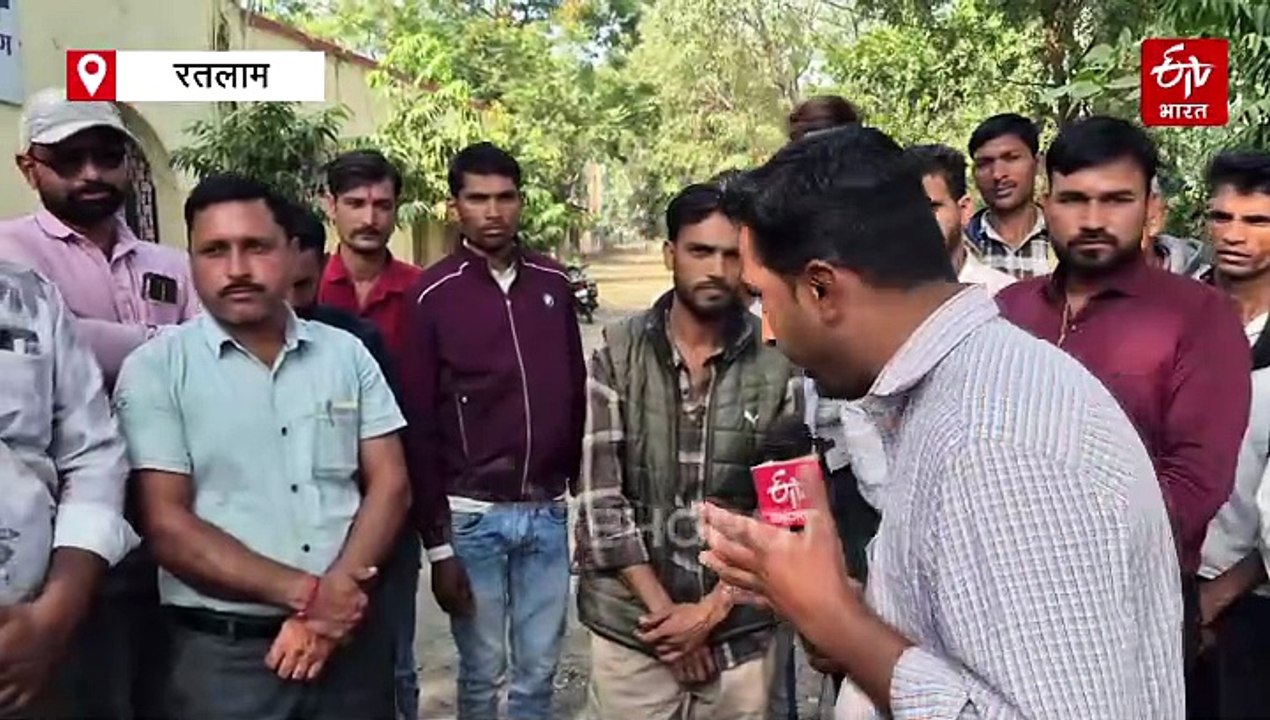 50 रुपये का जल जा रहा पेट्रोल और मिल रहे महज 5 रुपये, रतलाम में गौ सेवकों का फूटा गुस्सा