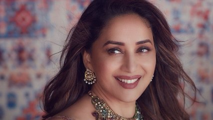 एक्टिंग छोड़ राजनीति में शामिल होंगी Madhuri? एक्ट्रेस ने तोड़ी चुप्पी!