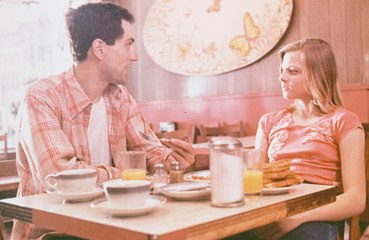 Jodie Foster found Robert De Niro boring when they first met during the making of Taxi Driver