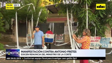 Empapelan casa de Antonio Fretes