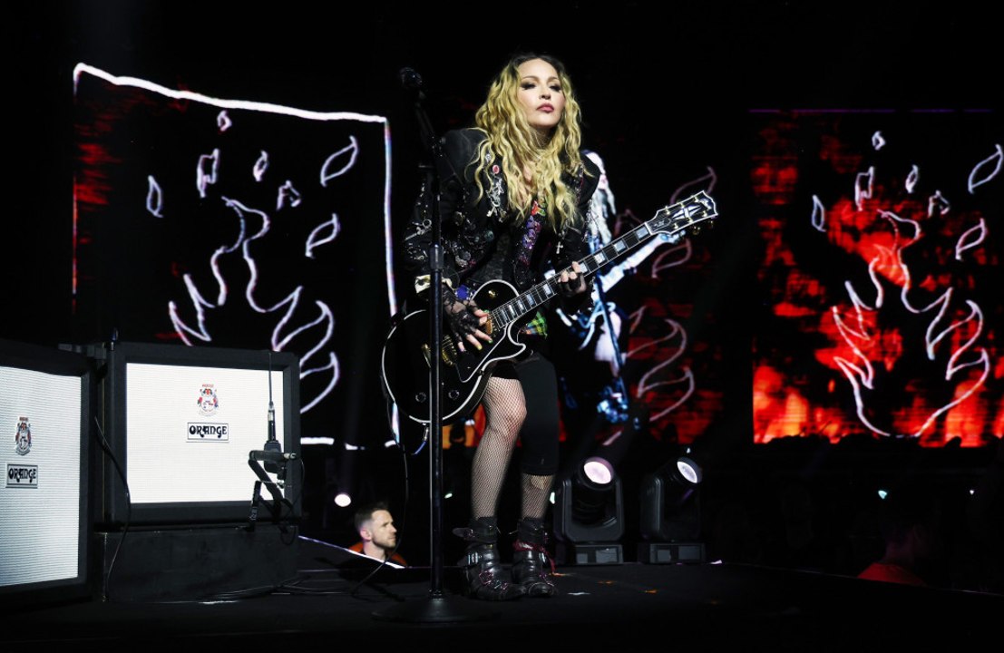 Madonna dispara críticas a Donald Trump por ignorar o Dia Mundial da Aids