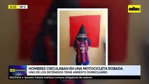 Hombres circulaban en una motocicleta robada