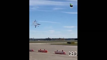 Aviones Chocan En Exhibición Aérea En Dallas Estados Unidos