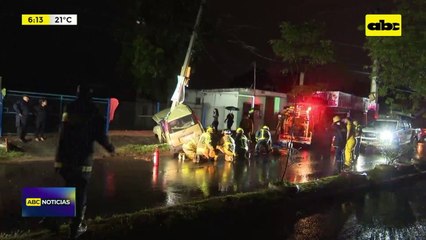 Falleció tras violento choque contra columna