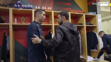 El saludo entre Cristiano Ronaldo y Bruno Fernandes