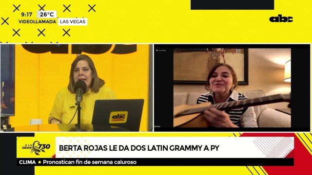 Integrante de Maná le regaló una guitarra a Berta Rojas