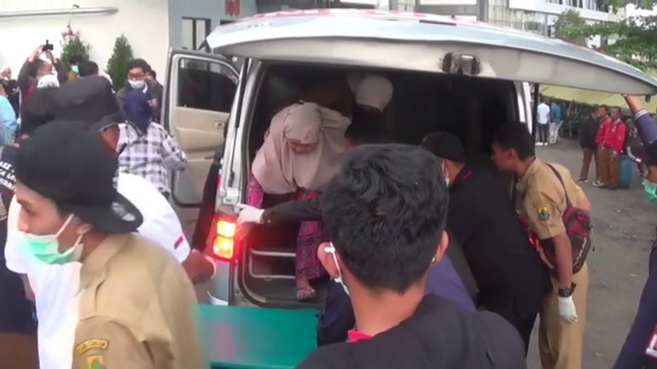 Terremoto En Indonesia