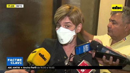 Opositores al préstamo se retiran de la sesión