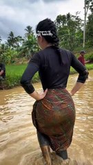 Village girls want to join fish hunting