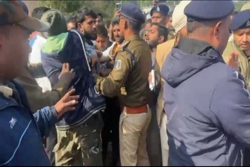 Video: मां कुदरगढ़ी स्टील प्राइवेट लिमिटेड को मिले मैनपाट के बाक्साइट खदान, जनसुनवाई में भारी विरोध, ग्रामीण बोले- पर्यावरण को खतरा