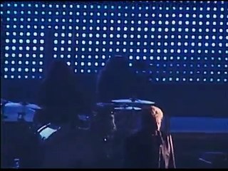 2003 - Johnny Hallyday - Le cœur en deux (Live amateur à Toulon, 07 novembre)